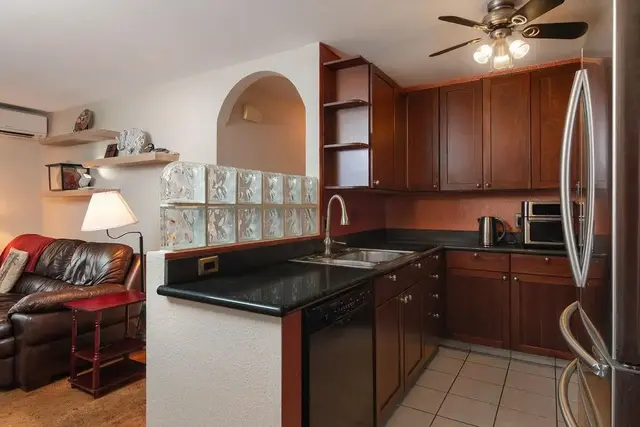 Listing Image for 140 Uwapo Rd 29-101 3 of 13