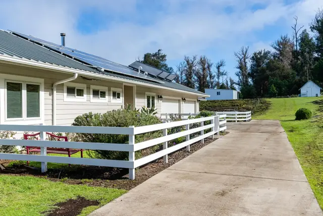 Listing Image for 569 Hapapa Rd 11 of 50