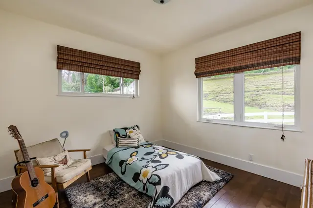 Listing Image for 569 Hapapa Rd 32 of 50
