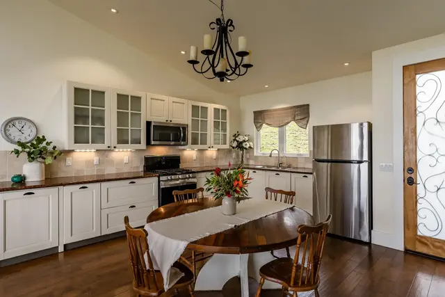 Listing Image for 569 Hapapa Rd 36 of 50