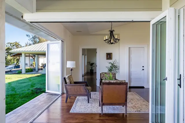 Listing Image for 569 Hapapa Rd 38 of 50