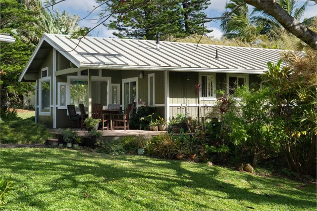 Listing Image for 453 N Honokala Rd 14 of 33