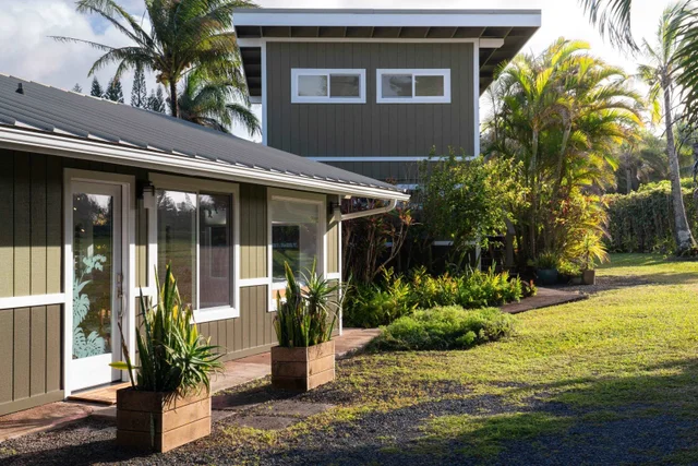 Listing Image for 453 N Honokala Rd 17 of 33