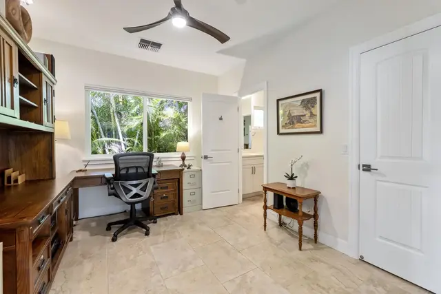 Listing Image for 119 Ponana St 21 of 31