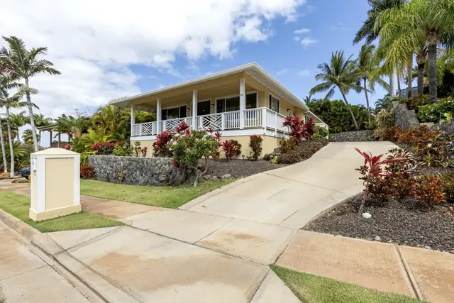 Listing Image for 119 Ponana St 26 of 31