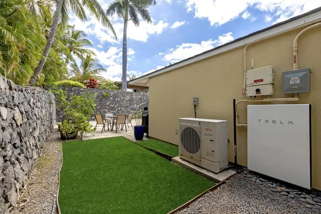 Listing Image for 119 Ponana St 30 of 31