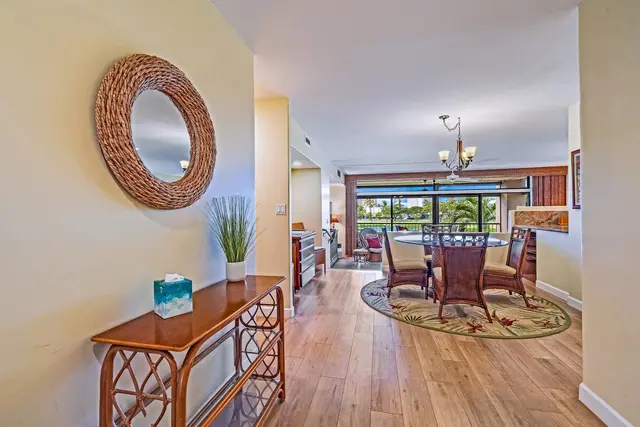 Listing Image for 2560 Kekaa Dr D202 7 of 43