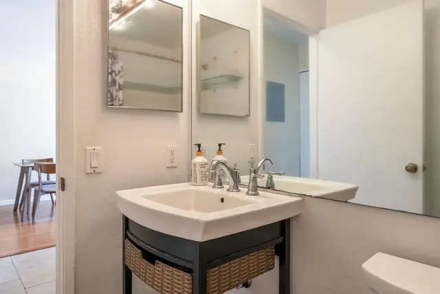 Listing Image for 480 Kenolio Rd 6204 32 of 44