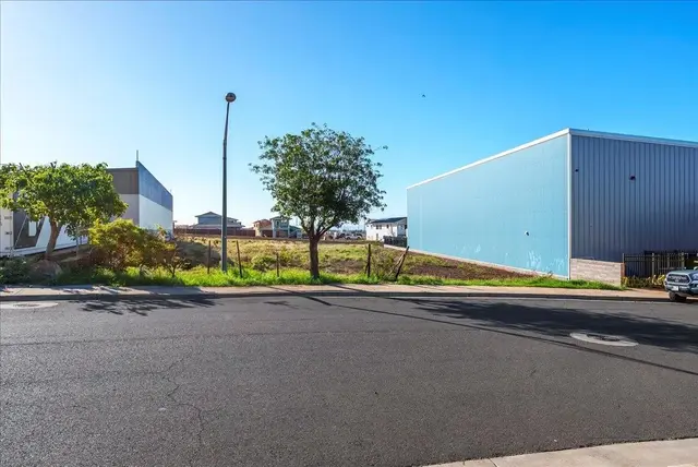 Listing Image for 214 Kupuohi St 10 of 25