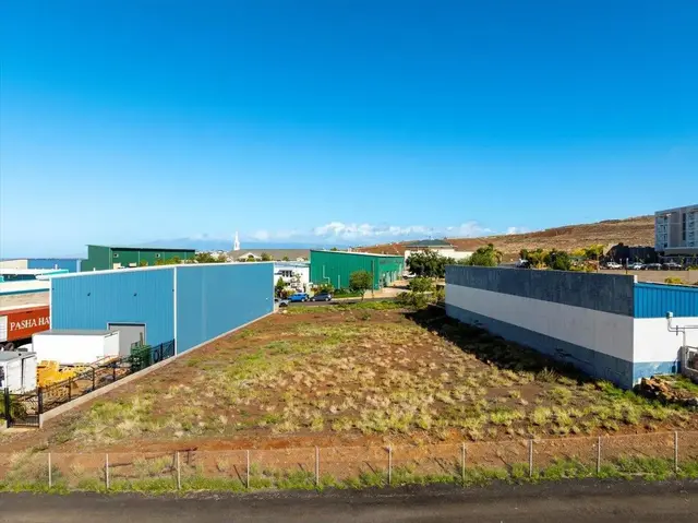 Listing Image for 214 Kupuohi St 14 of 25