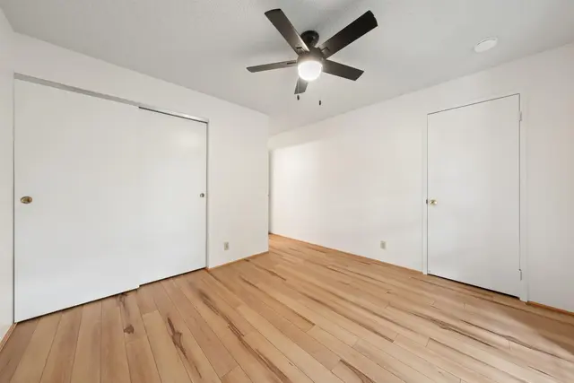 Listing Image for 140 Uwapo Rd 19-203 18 of 29