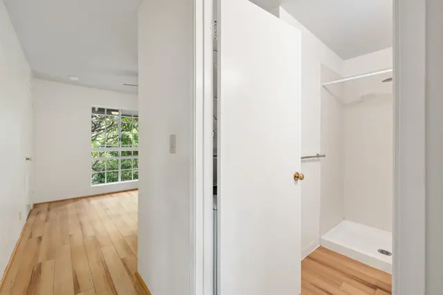 Listing Image for 140 Uwapo Rd 19-203 20 of 29