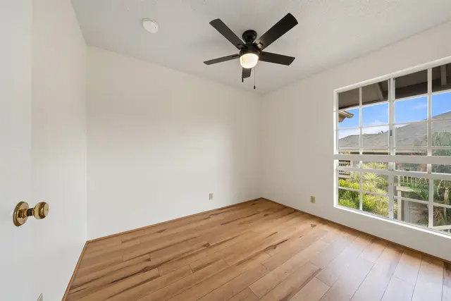 Listing Image for 140 Uwapo Rd 19-203 24 of 29