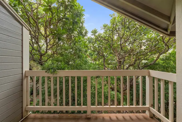 Listing Image for 140 Uwapo Rd 19-203 5 of 29