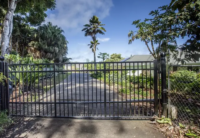Listing Image for 555 Kaukini Loop 47 of 50