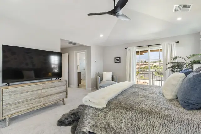 Listing Image for 2153 Umeke Cir 74 17 of 30