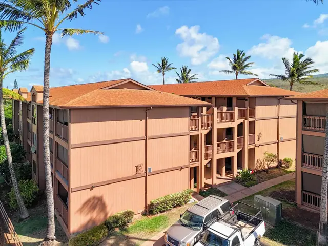Listing Image for 3740 Lower Honoapiilani Rd F102 27 of 36