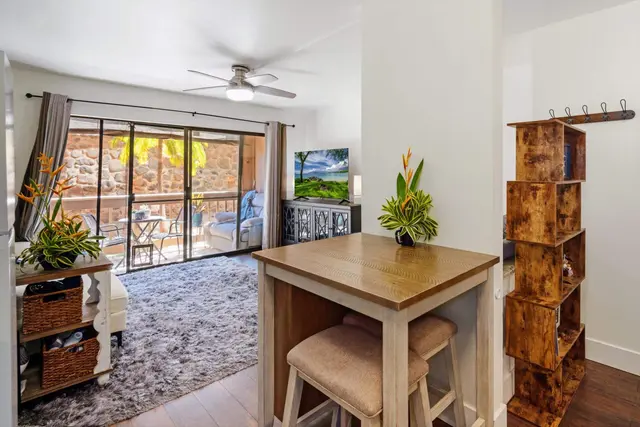Listing Image for 3740 Lower Honoapiilani Rd F102 9 of 36