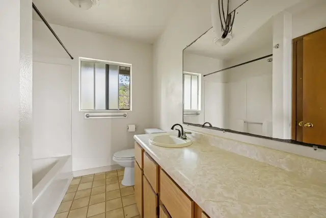 Listing Image for 1440 Kekaulike Ave 17 of 38