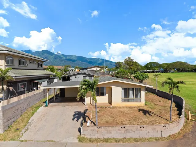 Listing Image for 504 Kaulana St 4 of 30