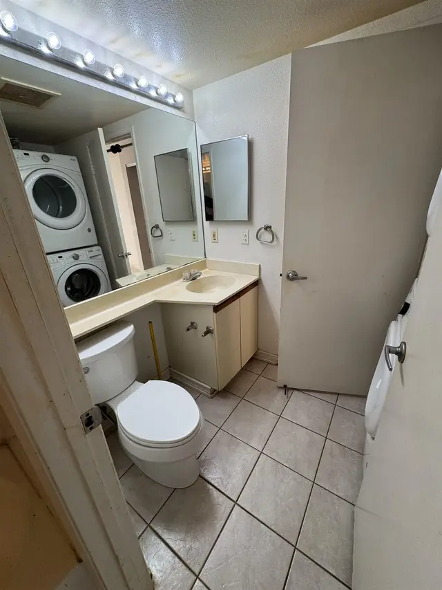 Listing Image for 140 Uwapo Rd 49-103 18 of 27