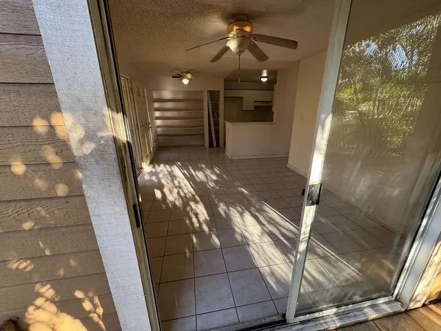 Listing Image for 140 Uwapo Rd 49-103 19 of 27