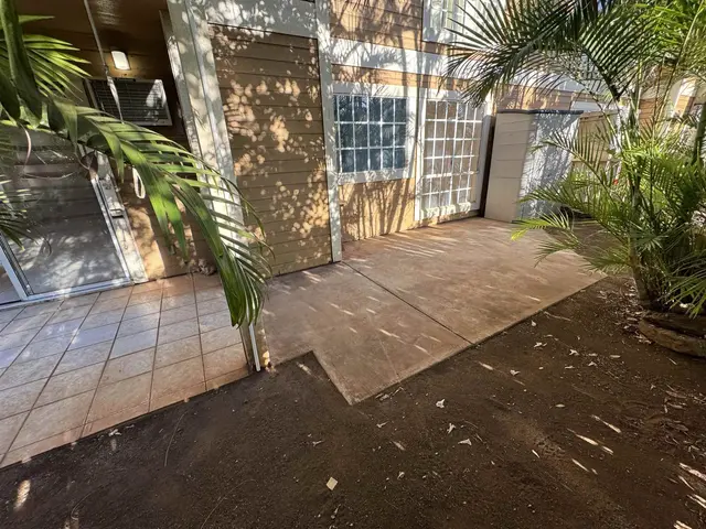 Listing Image for 140 Uwapo Rd 49-103 21 of 27
