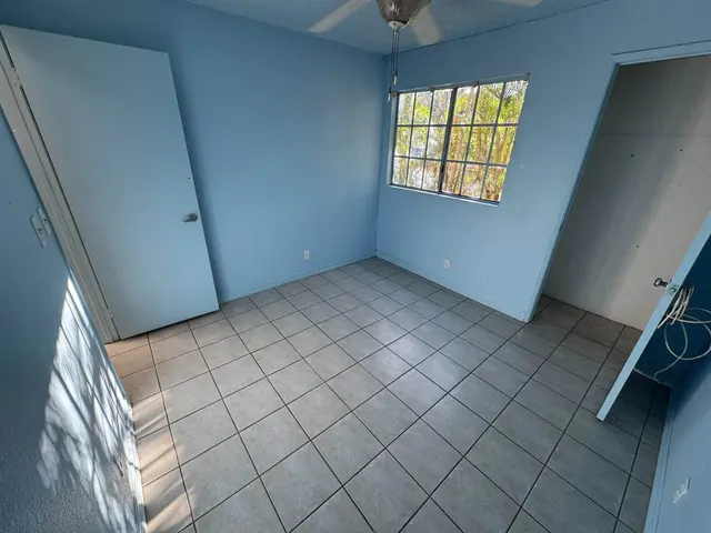 Listing Image for 140 Uwapo Rd 49-103 8 of 27