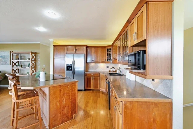 Listing Image for 1115 Pookela Rd 14 of 37