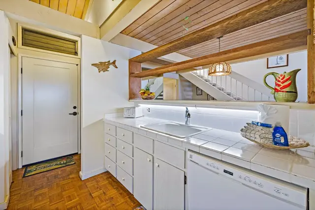 Listing Image for 4531 Lower Honoapiilani Rd 7a3 Aka 39 14 of 34