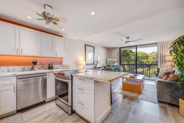 Listing Image for 2191 S Kihei Rd 1205 5 of 40