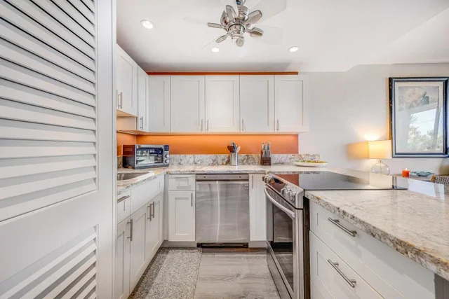 Listing Image for 2191 S Kihei Rd 1205 6 of 40