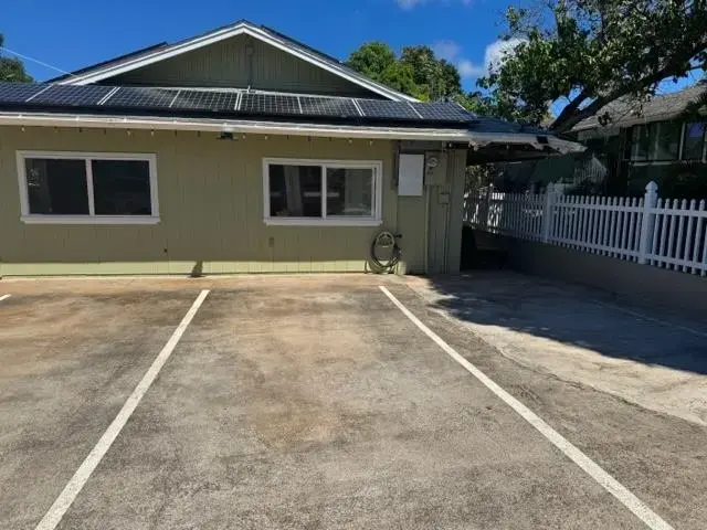 Listing Image for 86 Maiha St 3 of 28
