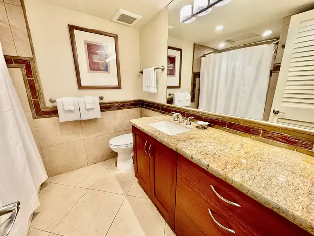 Listing Image for 2481 Kaanapali Pkwy 308 J 16 of 40