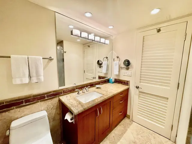 Listing Image for 2481 Kaanapali Pkwy 308 J 29 of 40