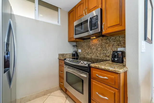 Listing Image for 110 Kaanapali Shores Pl 807 11 of 34