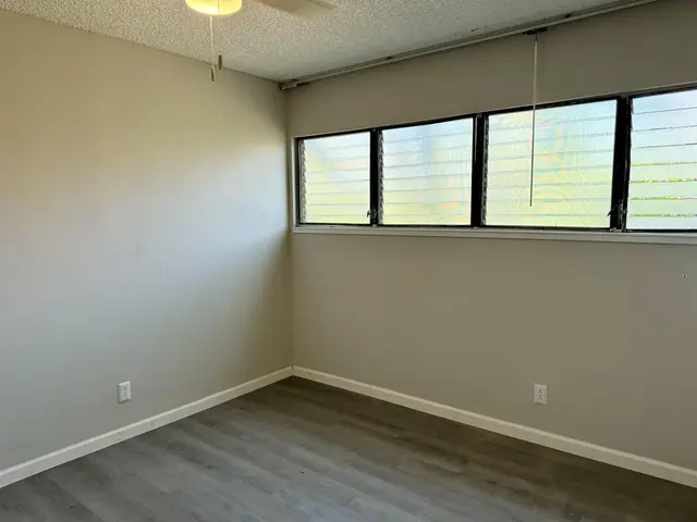 Listing Image for 1000 Kamehameha V Hwy B118 12 of 30