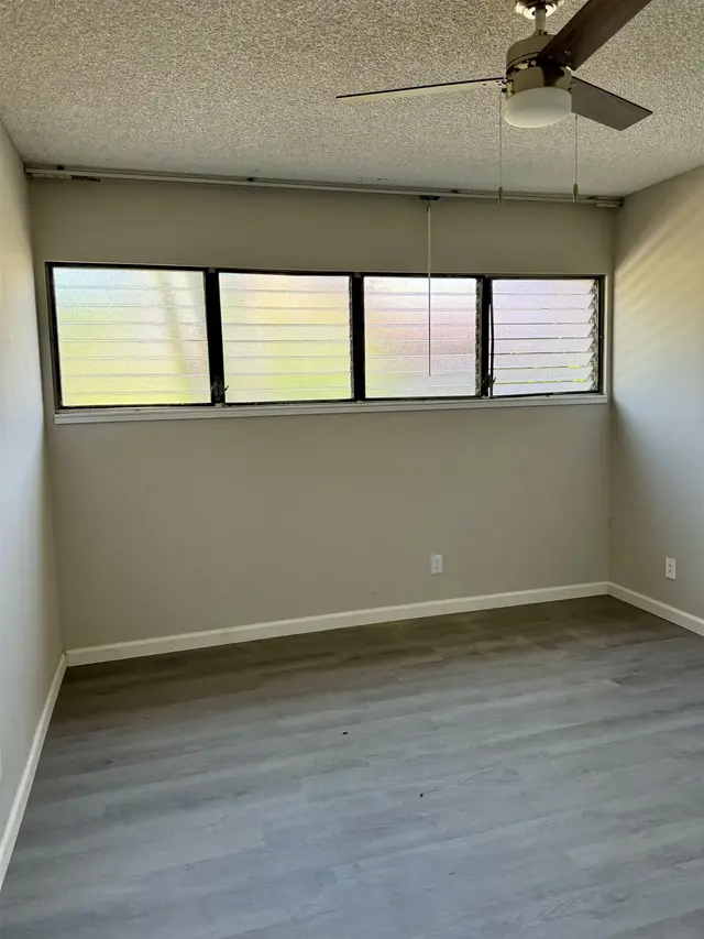 Listing Image for 1000 Kamehameha V Hwy B118 14 of 30