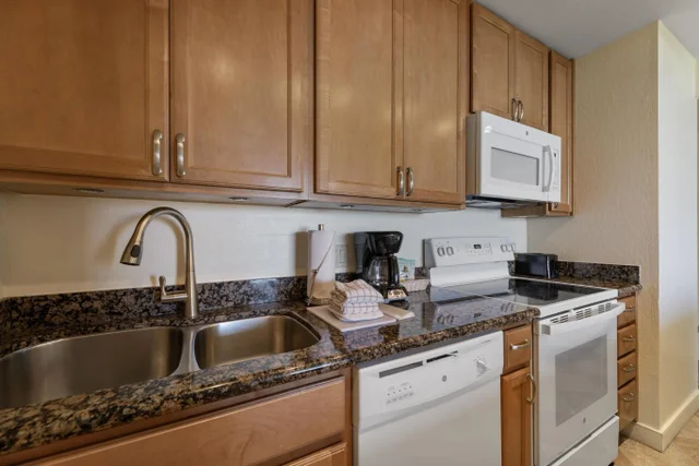 Listing Image for 3445 Lower Honoapiilani Rd 529 16 of 40