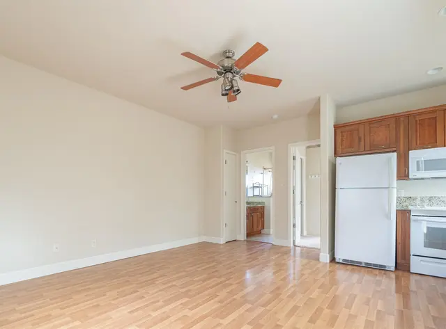 Listing Image for 102 Moolu Cir 15 of 18