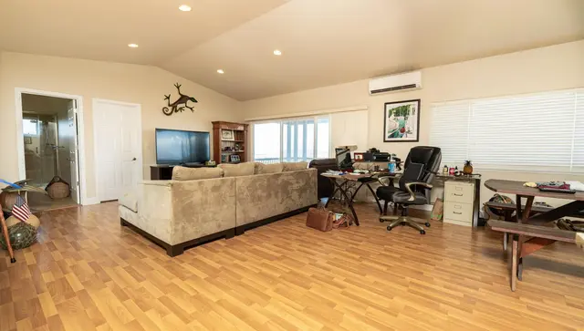 Listing Image for 102 Moolu Cir 5 of 18