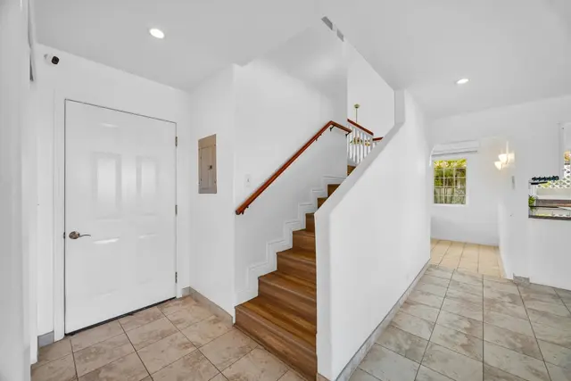 Listing Image for 257 Kuualoha St 16 of 47