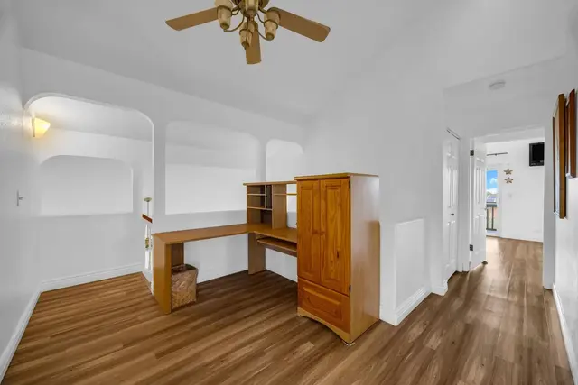 Listing Image for 257 Kuualoha St 17 of 47