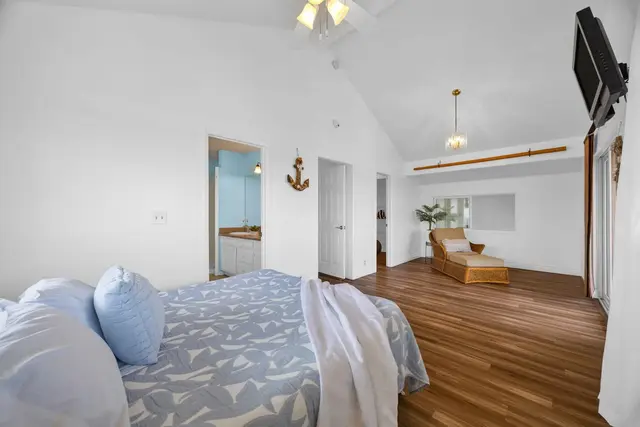 Listing Image for 257 Kuualoha St 26 of 47