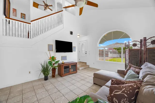 Listing Image for 257 Kuualoha St 5 of 47