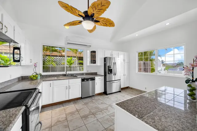 Listing Image for 257 Kuualoha St 7 of 47