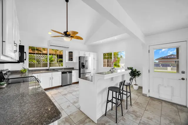Listing Image for 257 Kuualoha St 8 of 47