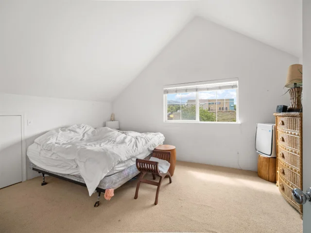 Listing Image for 15 Kuinehe Pl 39 12 of 24