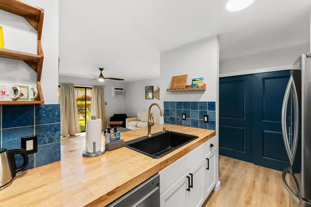 Listing Image for 1299 Uluniu Rd C-105 1 of 34