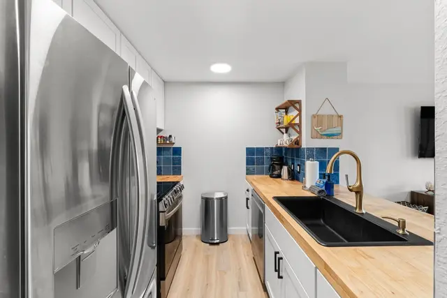 Listing Image for 1299 Uluniu Rd C-105 13 of 34